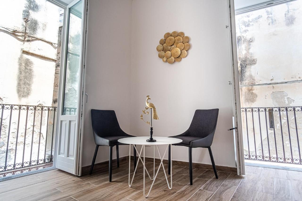 Flower Suite B&B Syracuse ภายนอก รูปภาพ