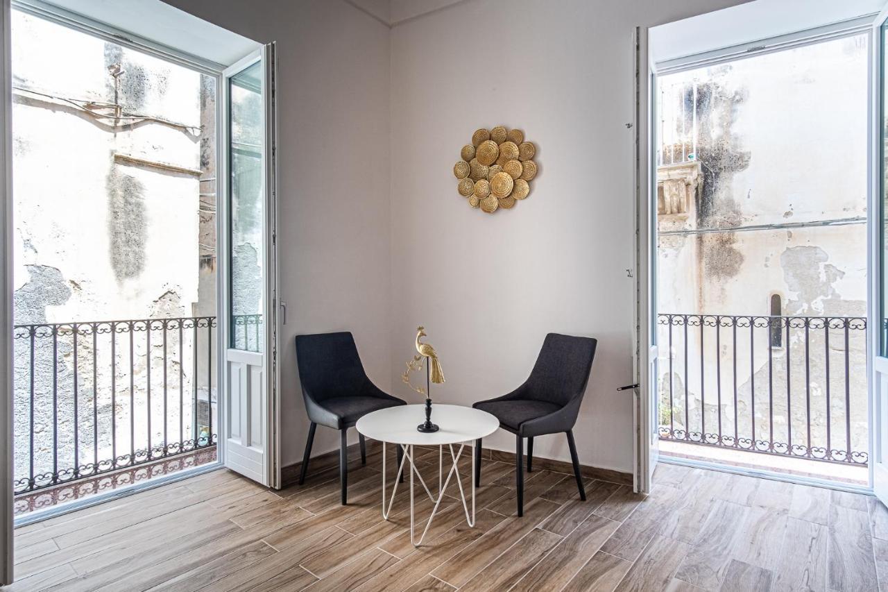 Flower Suite B&B Syracuse ภายนอก รูปภาพ