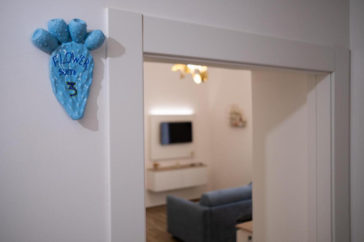 Flower Suite B&B Syracuse ภายนอก รูปภาพ